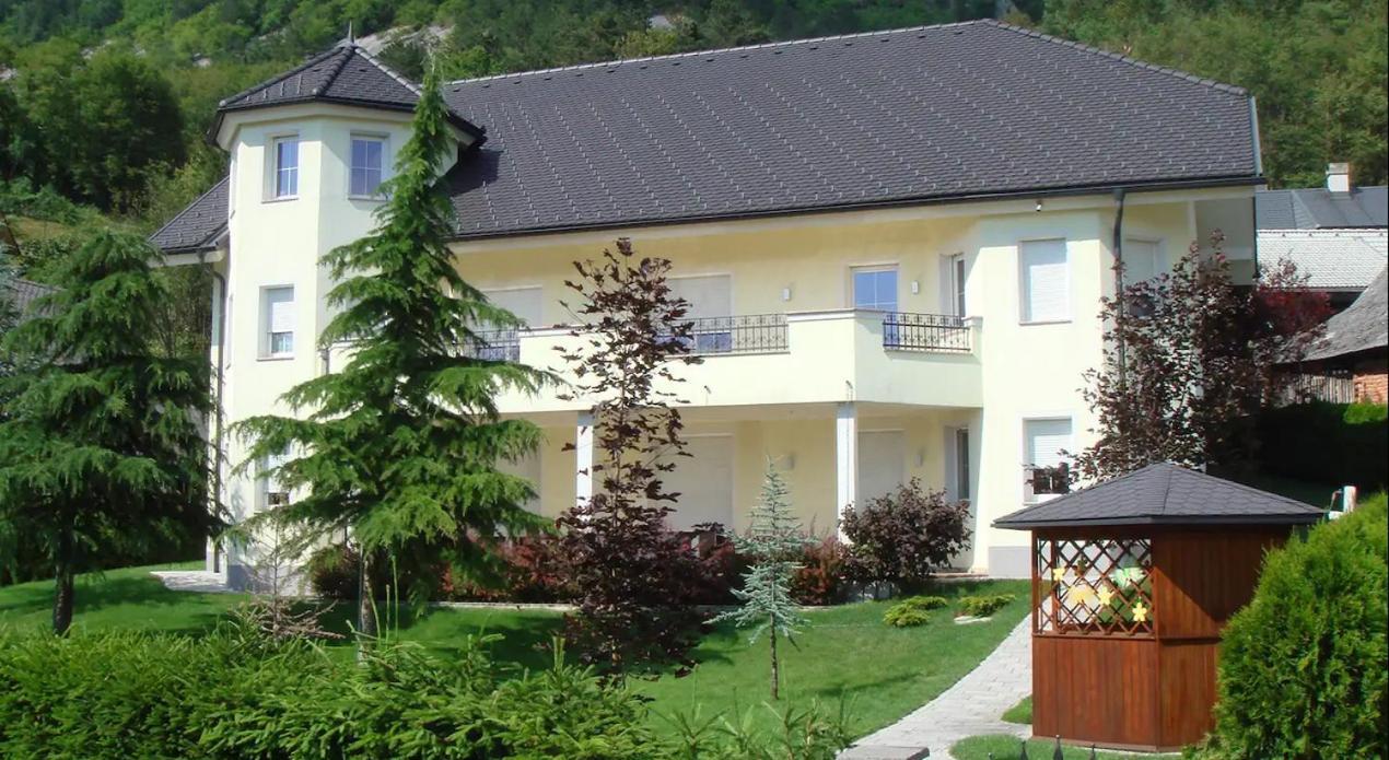 Alpine Apartments Marcella Zirovnica Eksteriør billede